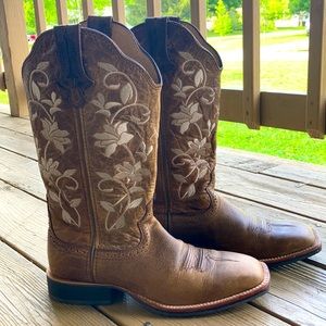 Twisted x women’s western floral boot